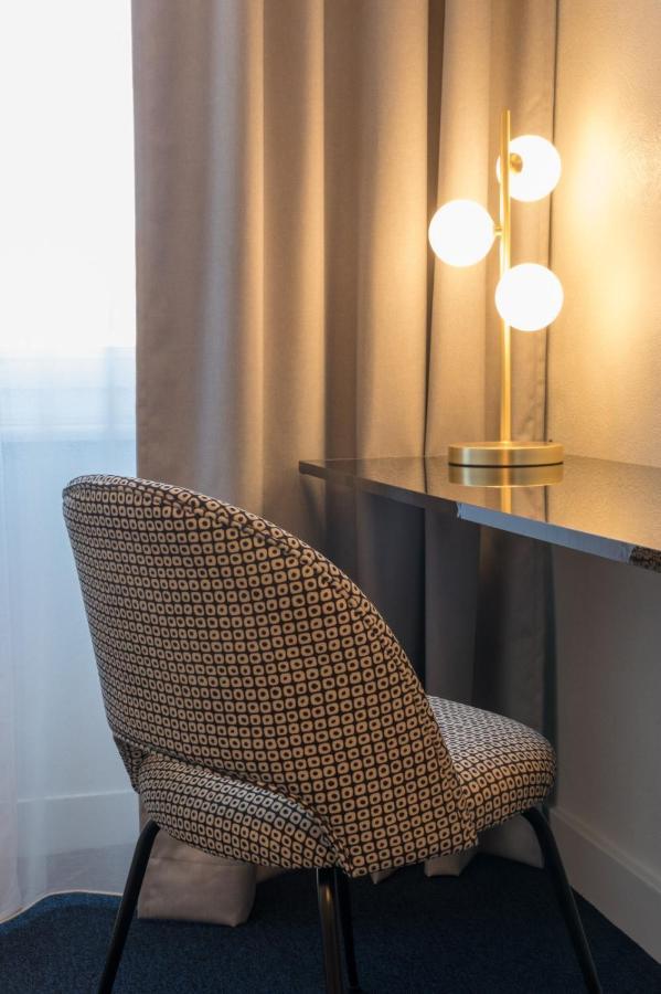 Hotel Restaurant L'Epicurien Вальон Екстериор снимка